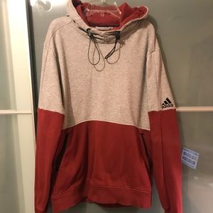 Adidas Sweatshirt